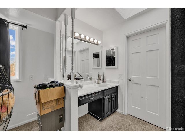 8350 Lightening View Dr, Parker, CO 80134