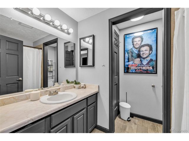 8350 Lightening View Dr, Parker, CO 80134