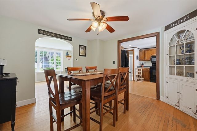 4 Loring St, Auburn, MA 01501