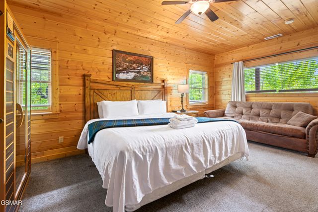 4160 High Ridge Way, Sevierville, TN 37862