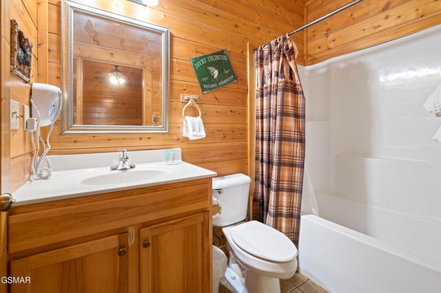 4160 High Ridge Way, Sevierville, TN 37862