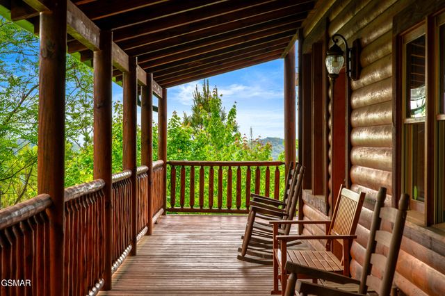 4160 High Ridge Way, Sevierville, TN 37862