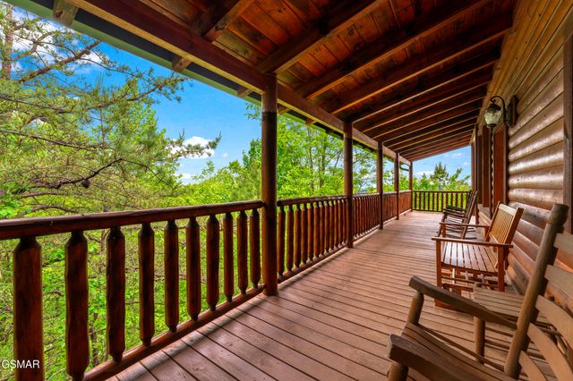 4160 High Ridge Way, Sevierville, TN 37862