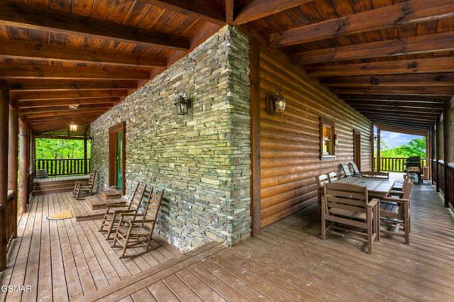 4160 High Ridge Way, Sevierville, TN 37862