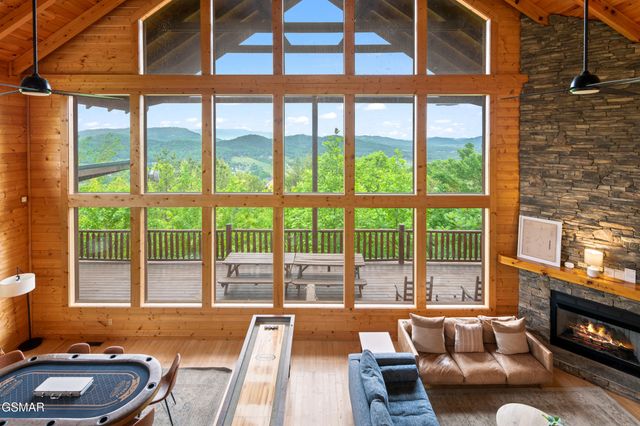 4160 High Ridge Way, Sevierville, TN 37862