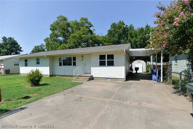 4816 S 34 Street, Fort Smith, AR 72903