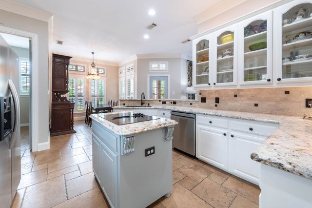 512 Highview Lane, Rockwall, TX 75087