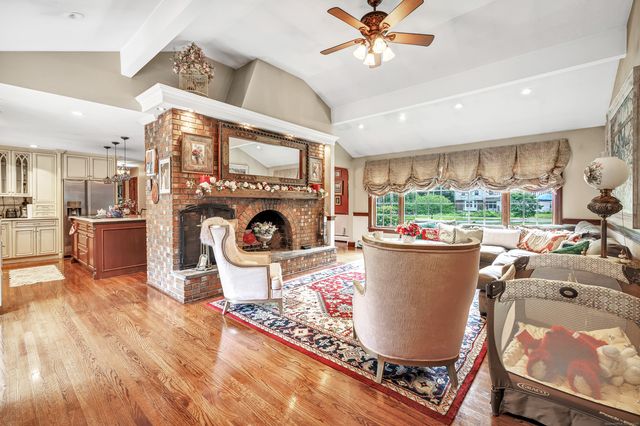 23 Bonita Drive, Shelton, CT 06484