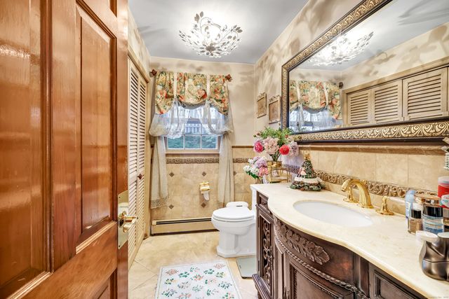 23 Bonita Drive, Shelton, CT 06484