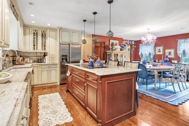 23 Bonita Drive, Shelton, CT 06484