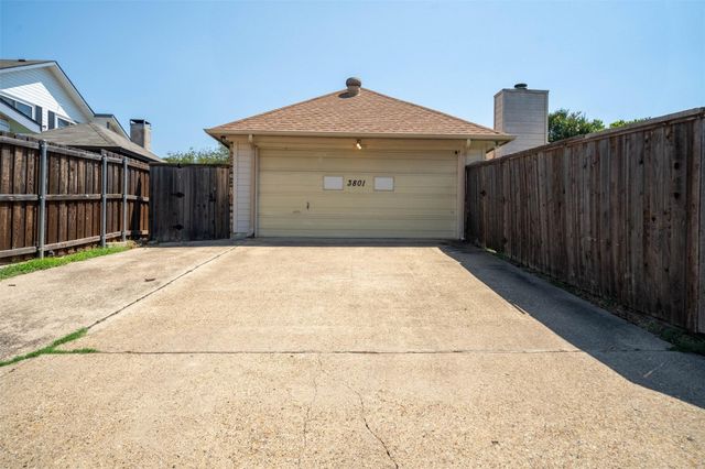 3801 Smartt Street, Rowlett, TX 75088