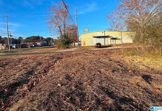 120 BAKER AVENUE, Hueytown, AL 35023