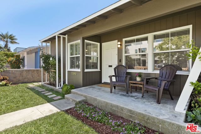 11840 Tennessee Place, Los Angeles, CA 90064