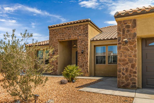 8680 Monument View Drive, Yucca Valley, CA 92284