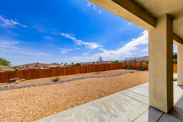 8680 Monument View Drive, Yucca Valley, CA 92284