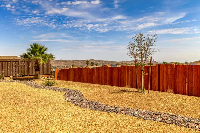8680 Monument View Drive, Yucca Valley, CA 92284