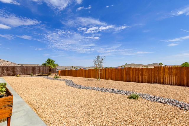 8680 Monument View Drive, Yucca Valley, CA 92284