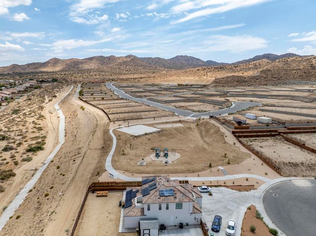 8680 Monument View Drive, Yucca Valley, CA 92284