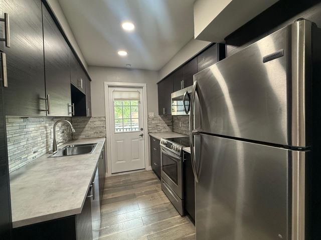 8299 Kingsbrook Road 280, Houston, TX 77024