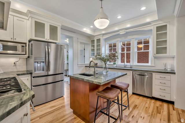 219 E 8TH AVE, Salt Lake City, UT 84103