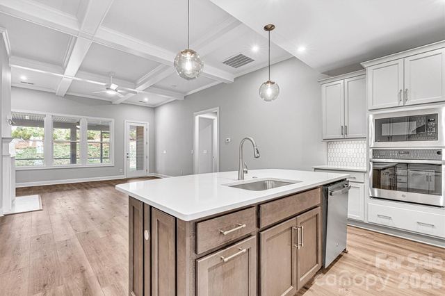 13413 Cozy Court, Charlotte, NC 28215
