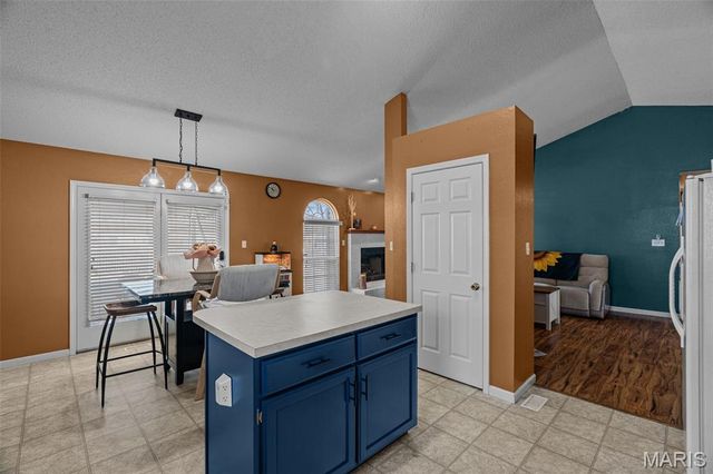 1 Pueblo Circle, Festus, MO 63028