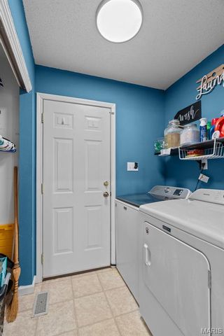 1 Pueblo Circle, Festus, MO 63028