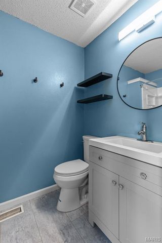 1 Pueblo Circle, Festus, MO 63028