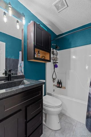 1 Pueblo Circle, Festus, MO 63028