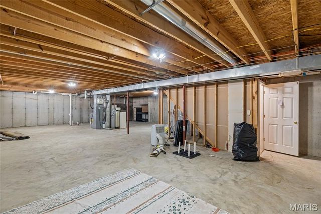 1 Pueblo Circle, Festus, MO 63028