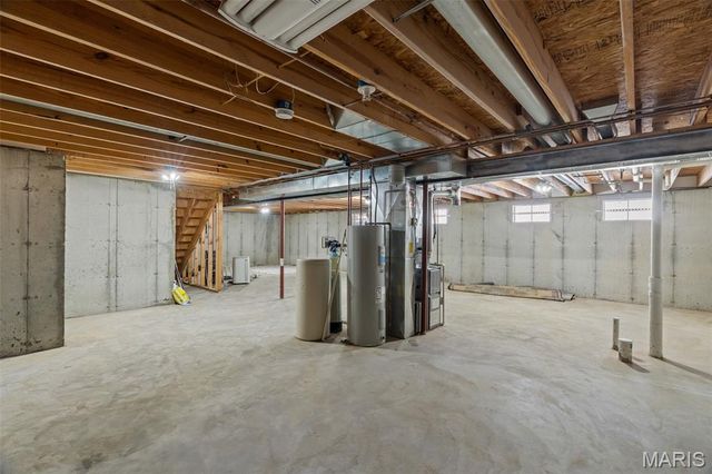 1 Pueblo Circle, Festus, MO 63028