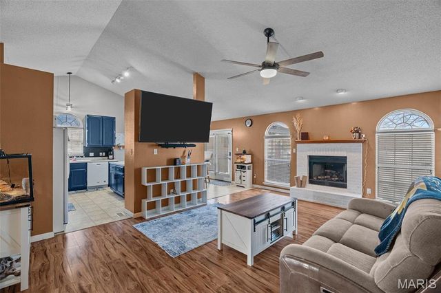 1 Pueblo Circle, Festus, MO 63028