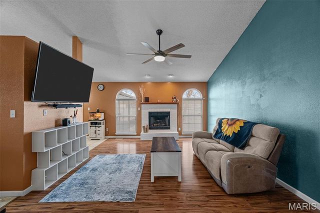 1 Pueblo Circle, Festus, MO 63028