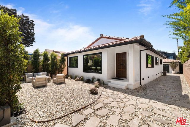 3025 Carter Avenue, Marina Del Rey, CA 90292