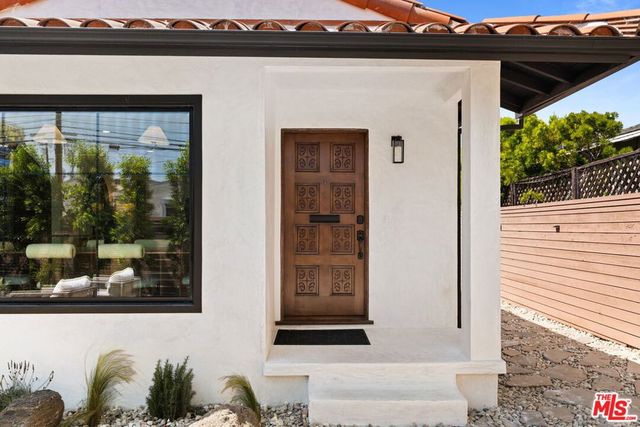 3025 Carter Avenue, Marina Del Rey, CA 90292