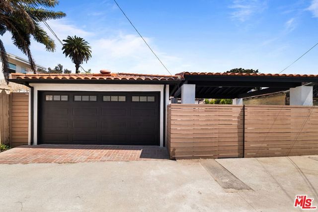 3025 Carter Avenue, Marina Del Rey, CA 90292