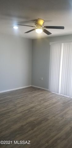 9420 E Speedway Blvd Unit 34, Tucson, AZ 85710
