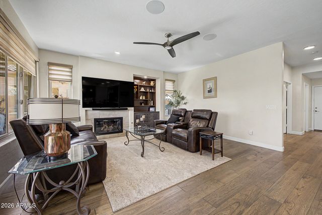 3964 S HOLLYHOCK Place, Chandler, AZ 85248