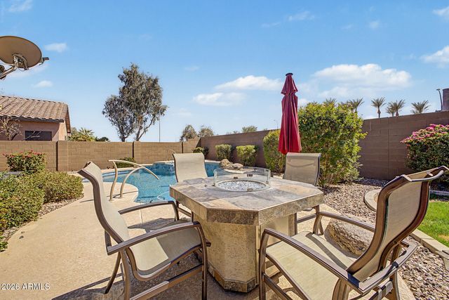 3964 S HOLLYHOCK Place, Chandler, AZ 85248