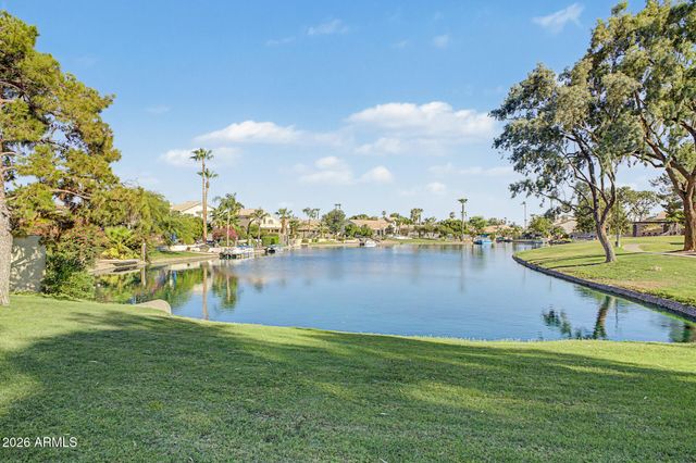 3964 S HOLLYHOCK Place, Chandler, AZ 85248