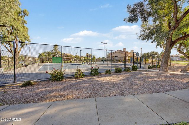 3964 S HOLLYHOCK Place, Chandler, AZ 85248