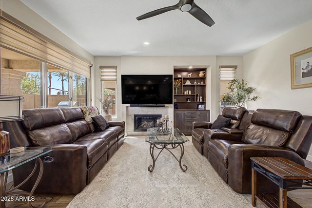 3964 S HOLLYHOCK Place, Chandler, AZ 85248