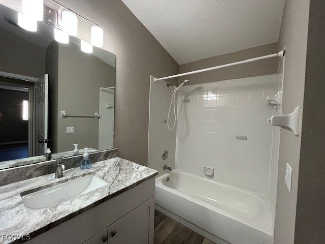 2149 SE 10th AVE, Cape Coral, FL 33990