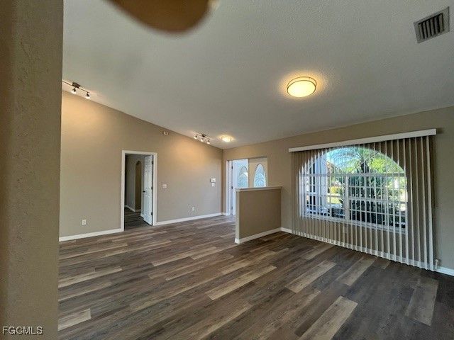 2149 SE 10th AVE, Cape Coral, FL 33990