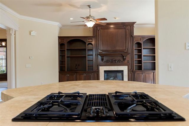 2909 NW 160th Street, Edmond, OK 73013