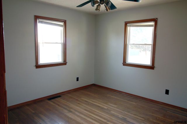 7220 Blue Ridge Drive, Bellevue, NE 68147