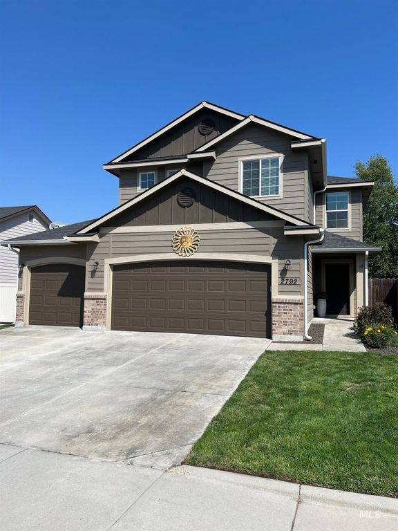 2792 W Jayton Dr, Meridian, ID 83642