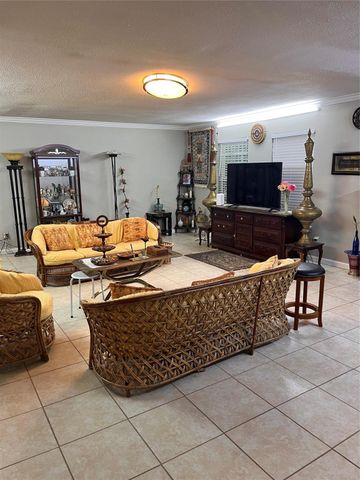 6514 Reamer Street, Houston, TX 77074