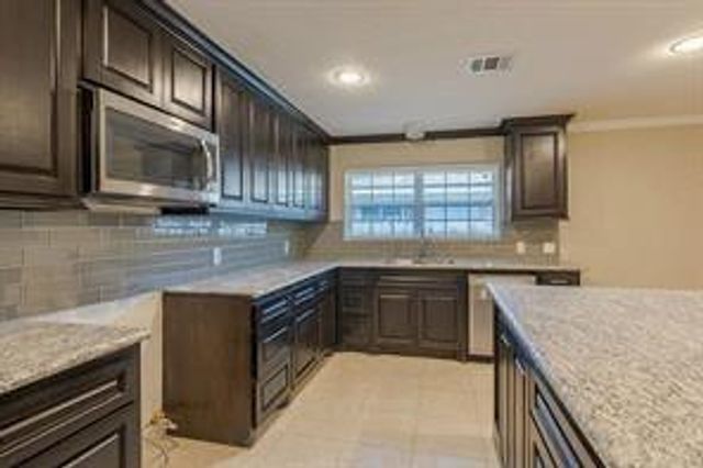 6514 Reamer Street, Houston, TX 77074