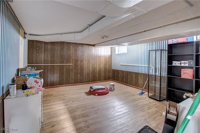 16909 Truax Avenue, Cleveland, OH 44111